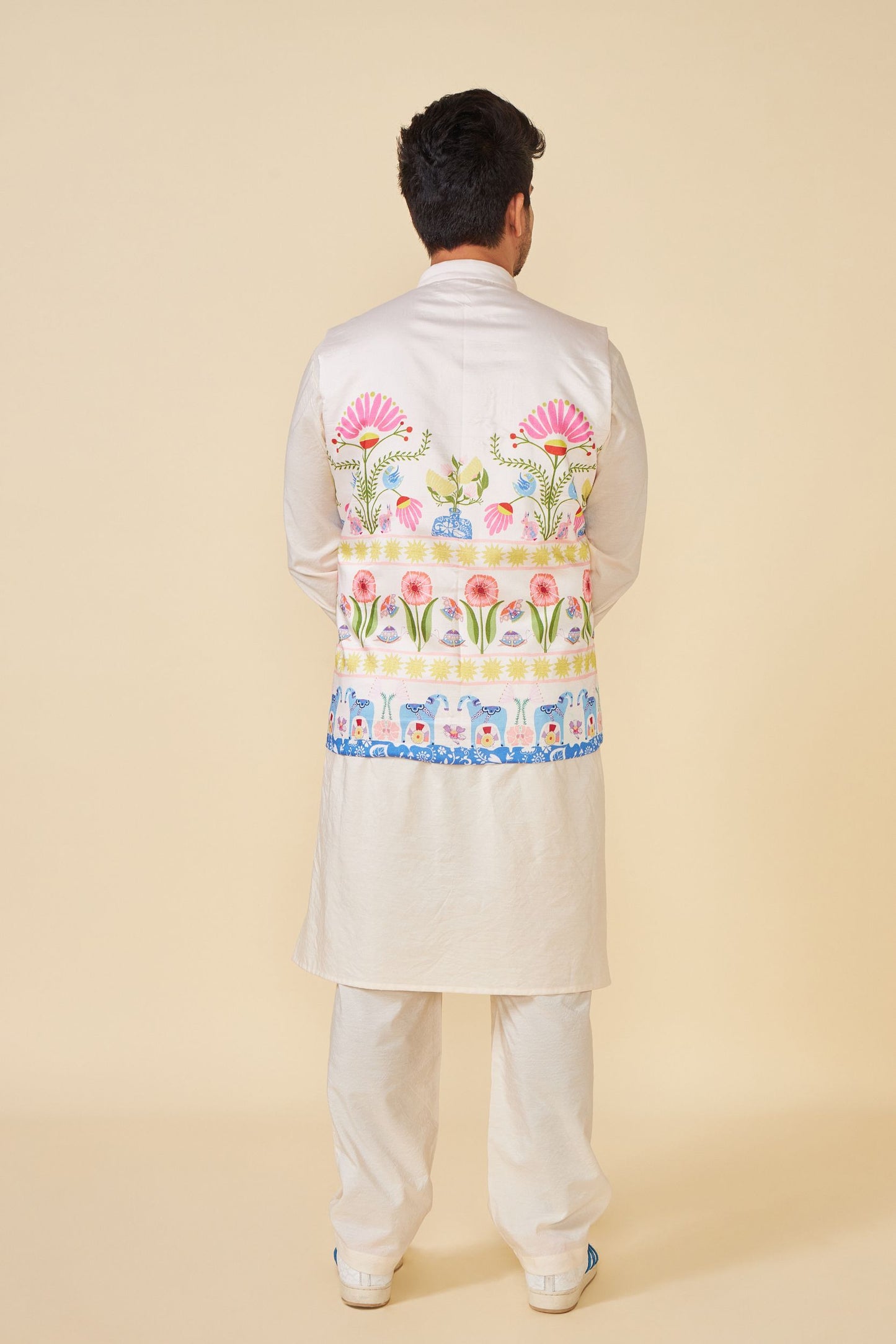 DALA EMBELLISHED MEN'S JACKET WITH LONG KURTA AND PANT (SET OF 3)