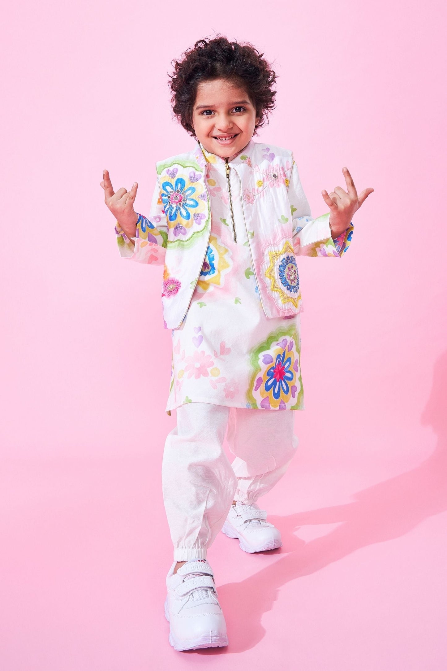 Mae Boys Embellished Kurta Set (Set Of 3 pcs)