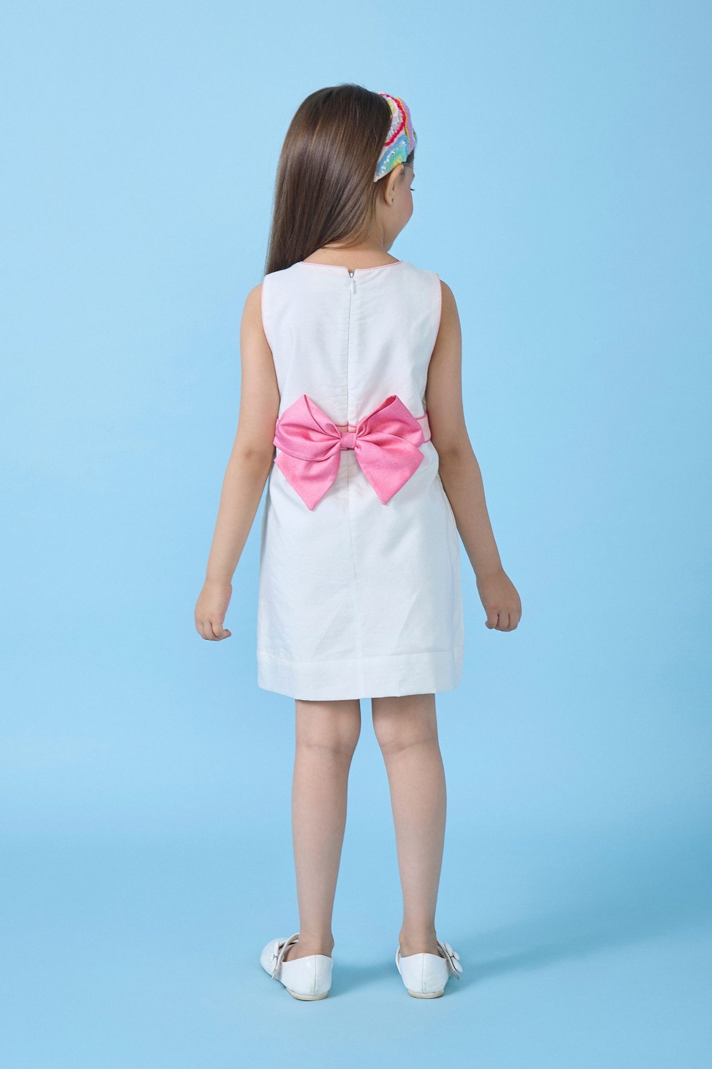Little White Belle Embellished Girls Short Dress