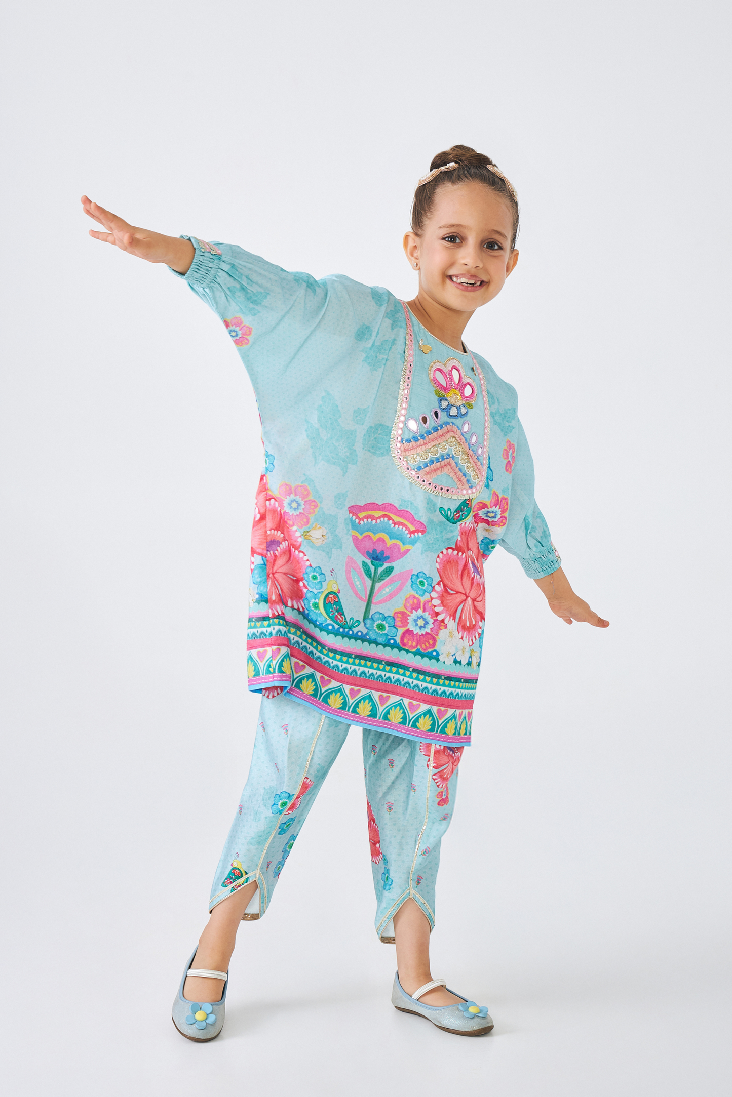 Freya Sage Embellished Girls Tunic With Pants (Set of 2 Pcs)