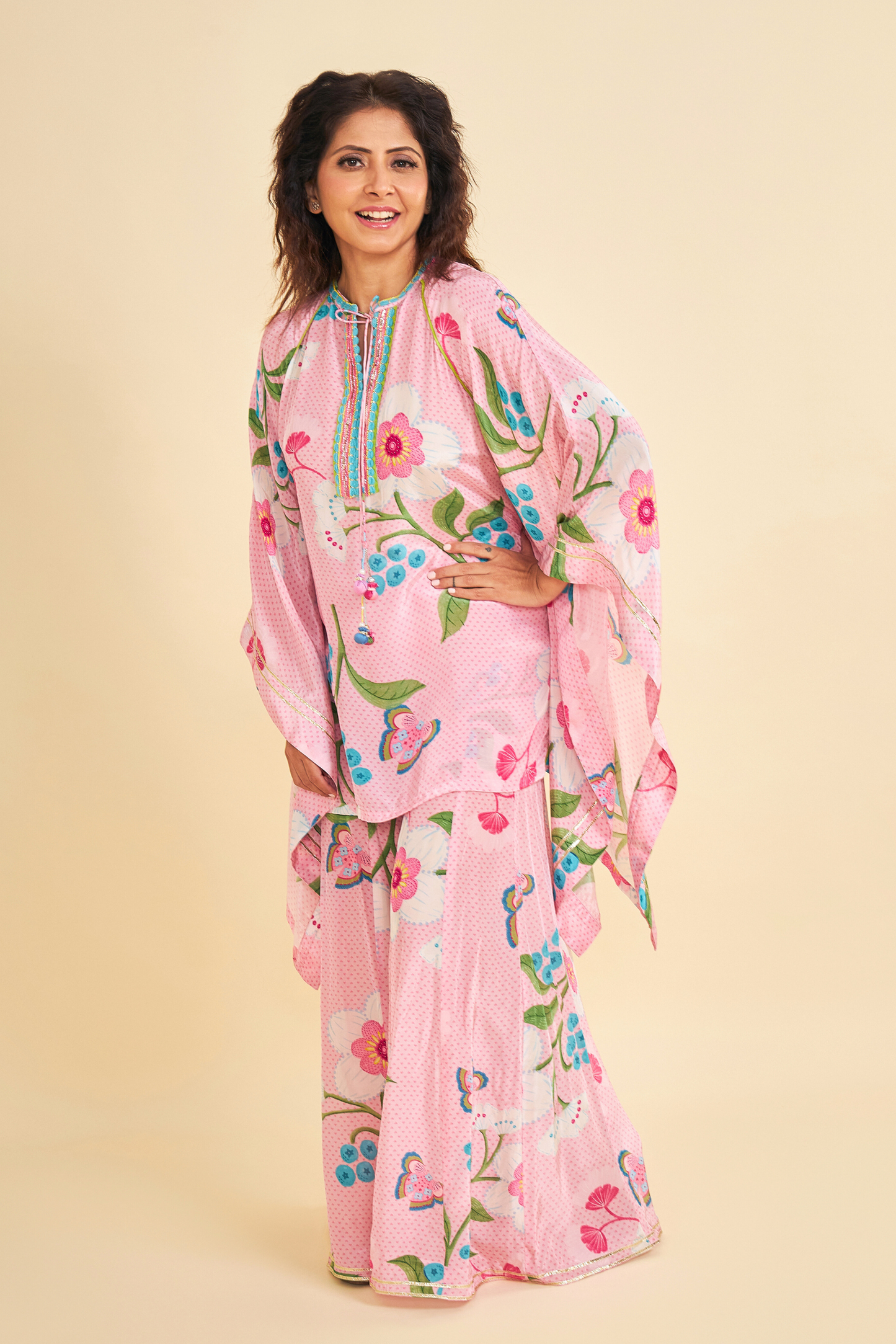 Raya Pink Embroidered Ladies Tunic With Flared Trousers ( Set of 2 Pcs)
