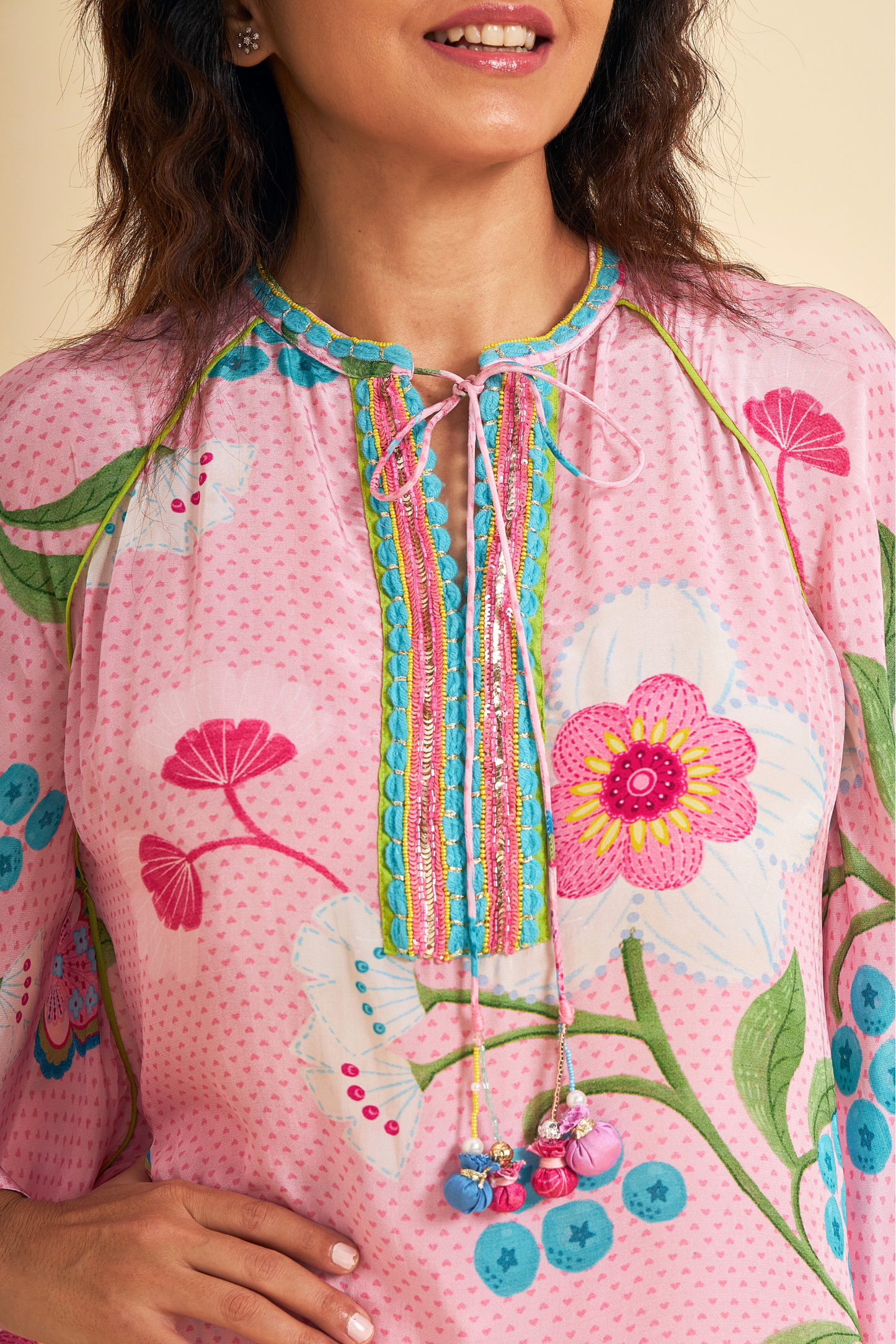 Raya Pink Embroidered Ladies Tunic With Flared Trousers ( Set of 2 Pcs)