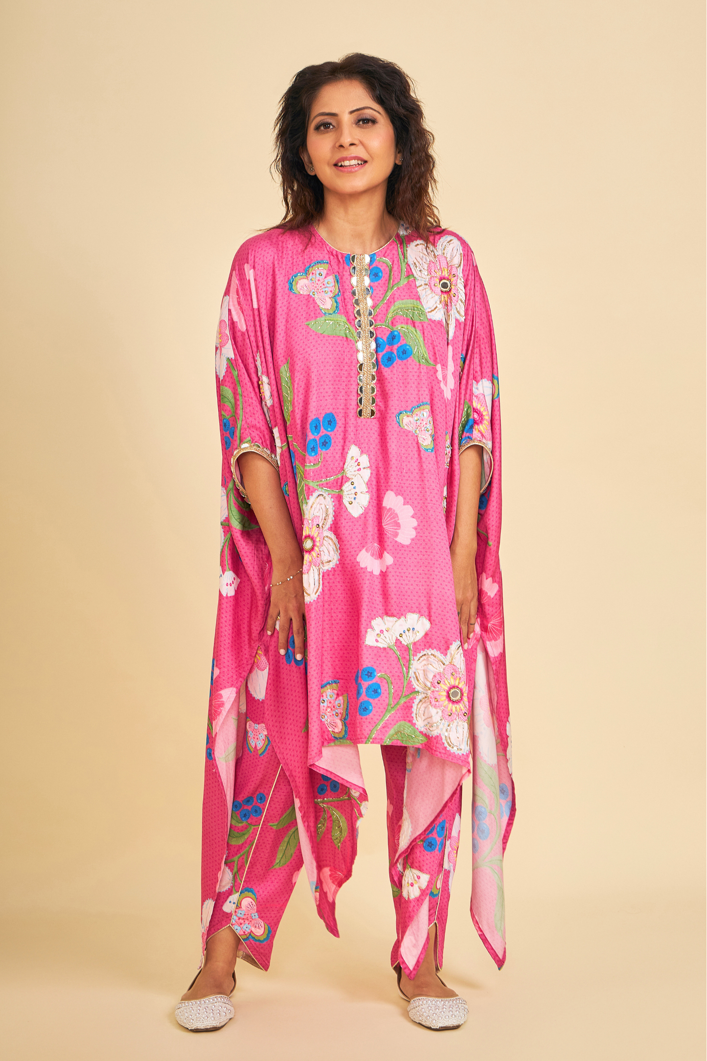 Rumi Plum Embroidered Ladies Kaftan With Tulip Trousers ( Set of 2 Pcs)