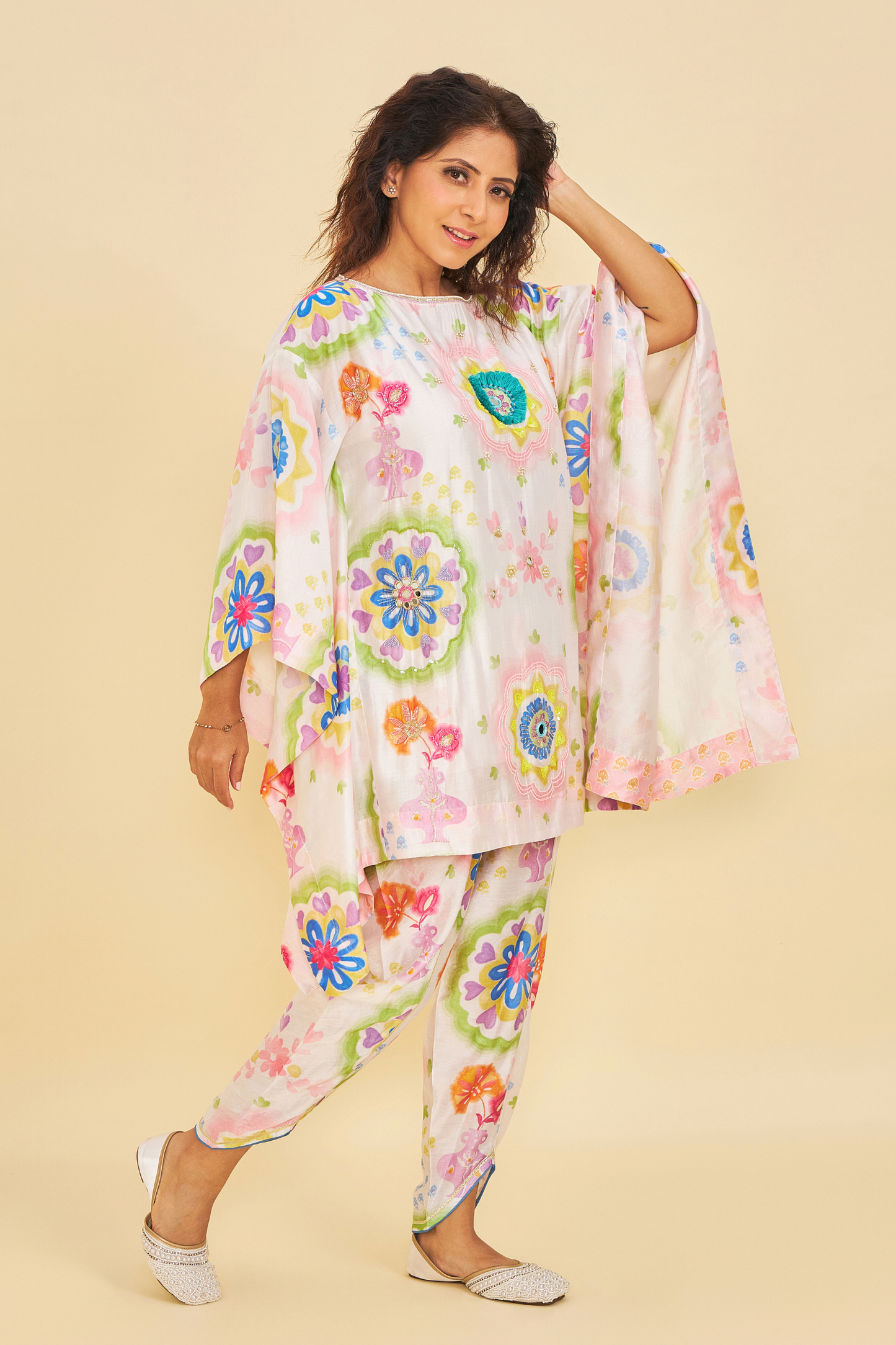 Mae Embroidered Ladies Kaftan With Tulip Trousers ( Set of 2 Pcs)