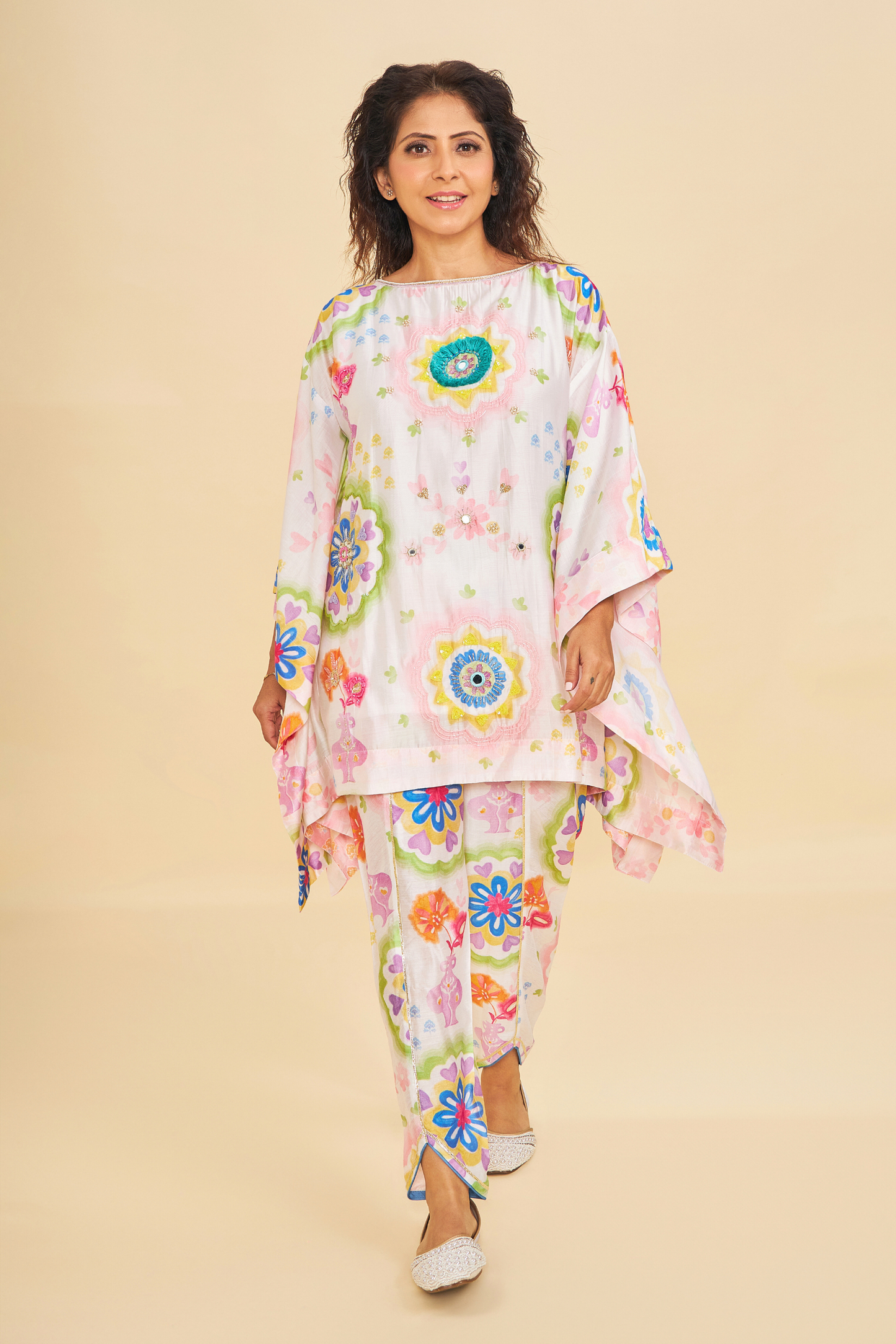 Mae Embroidered Ladies Kaftan With Tulip Trousers ( Set of 2 Pcs)