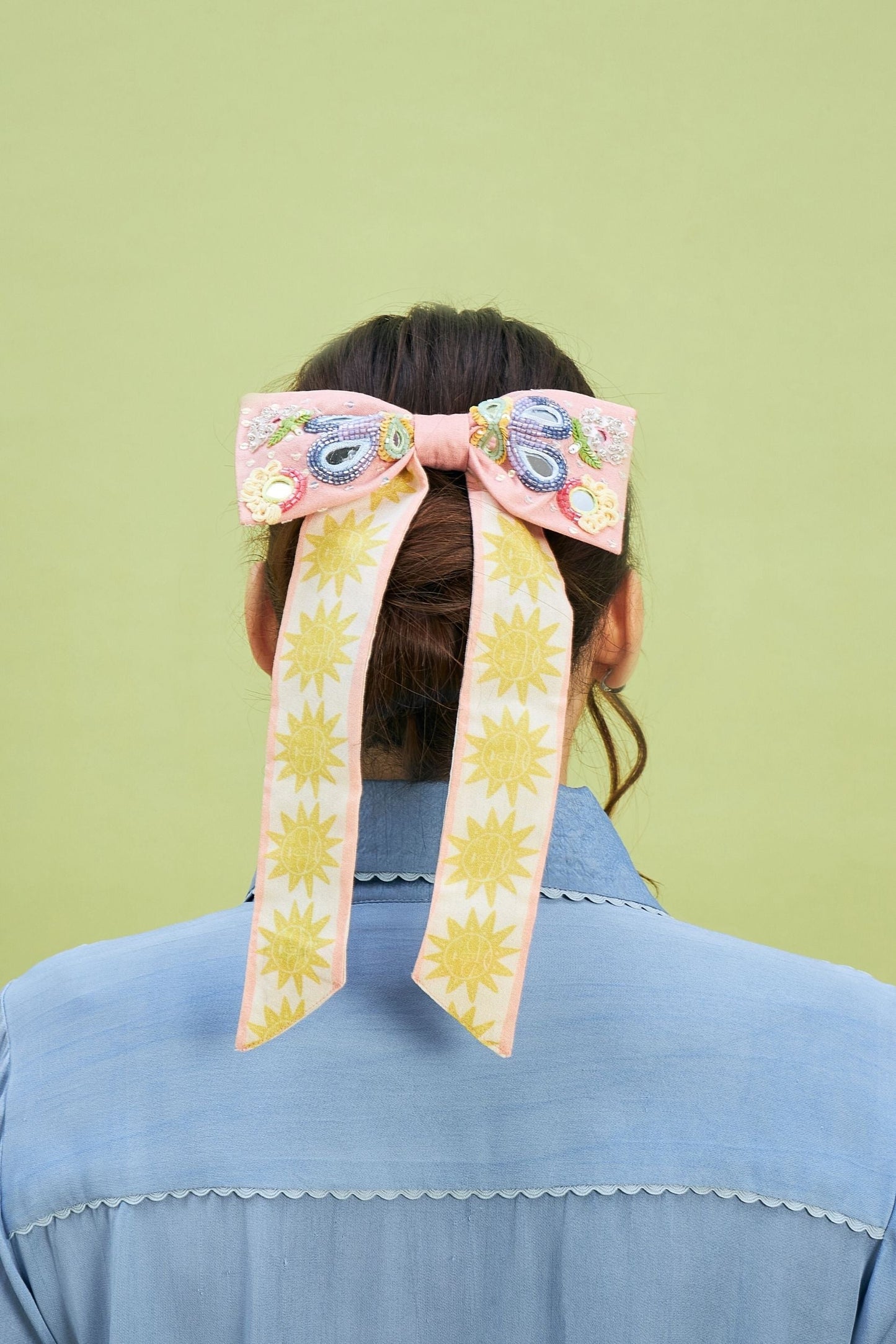 Thea Pink Embellished Bow Clip (on women)