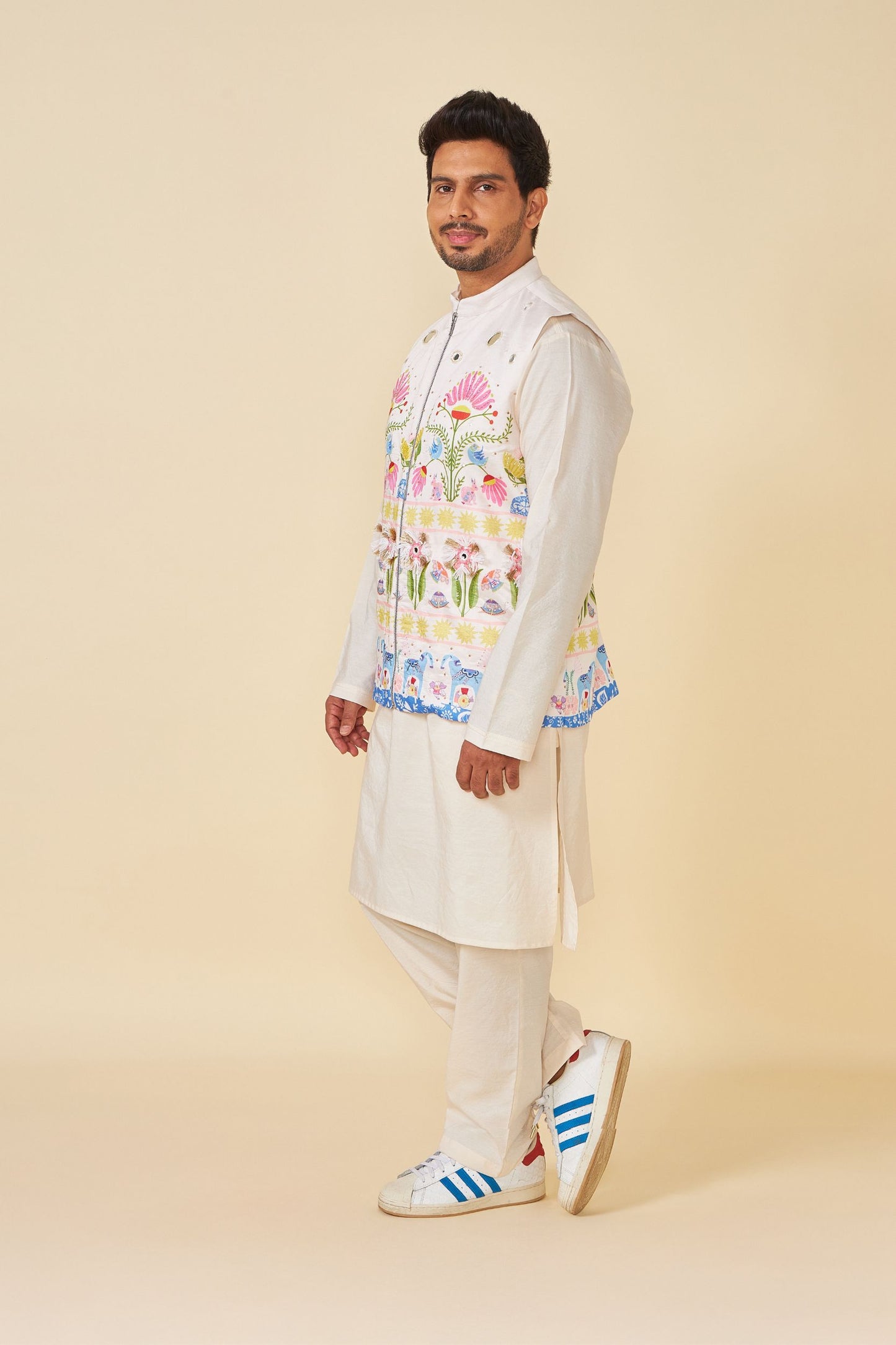 DALA EMBELLISHED MEN'S JACKET WITH LONG KURTA AND PANT (SET OF 3)
