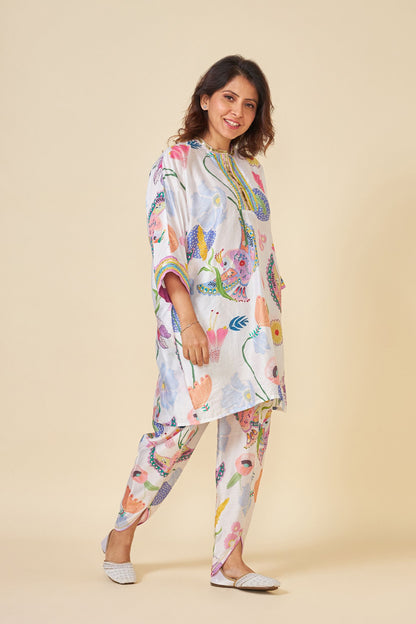 White Bloom Embellished Ladies Kaftan Top And Pant Set Of 2