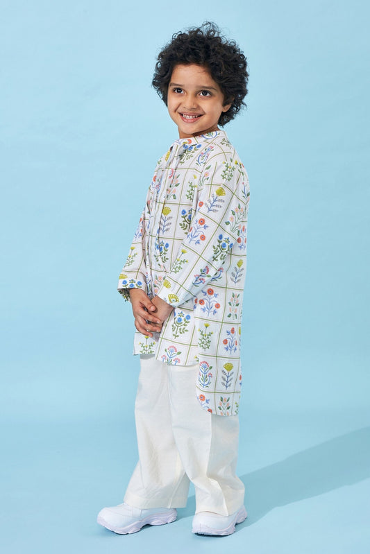 Ella Mae printed Boys Kurta set ( Set of 2 pcs)
