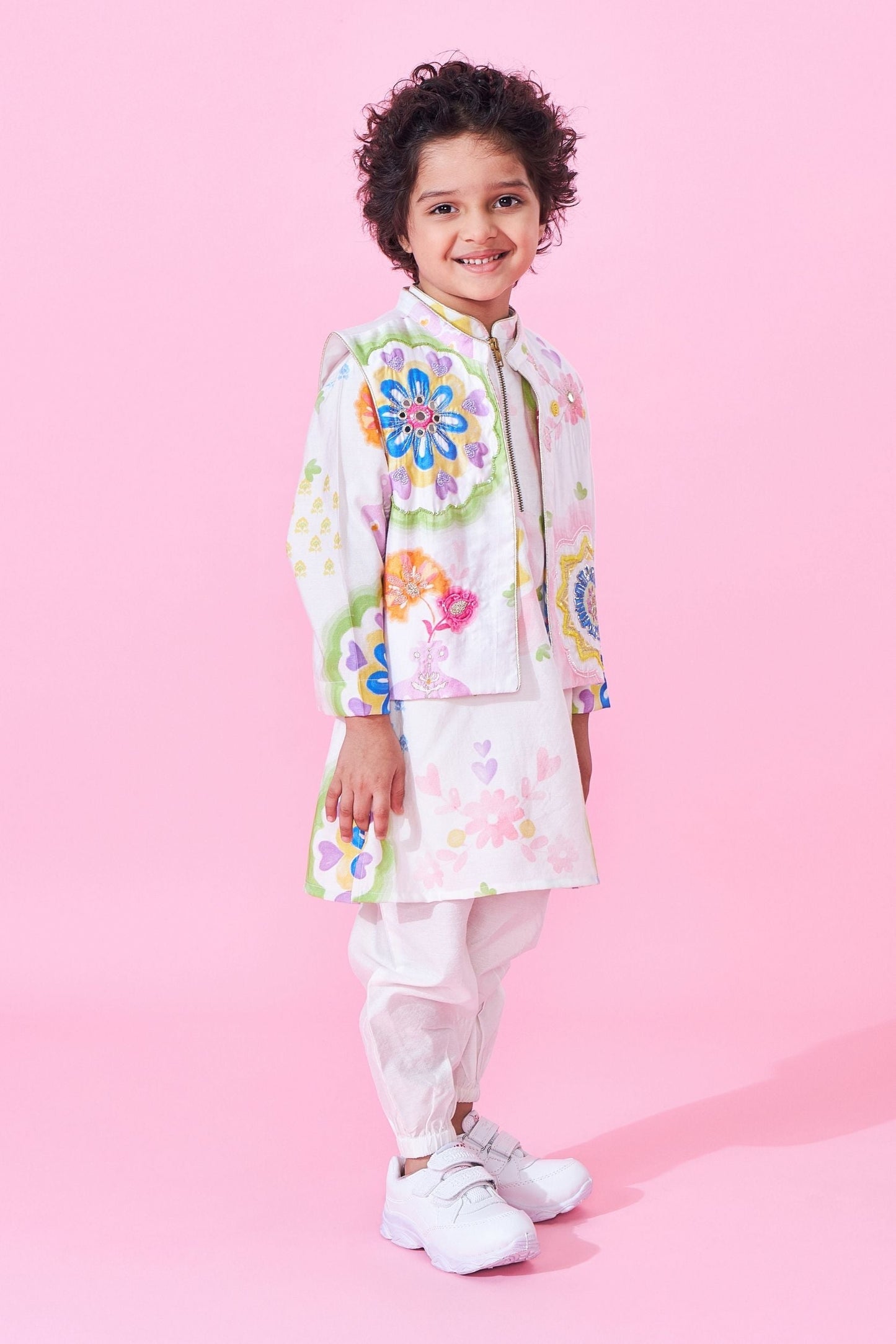 Mae Boys Embellished Kurta Set (Set Of 3 pcs)