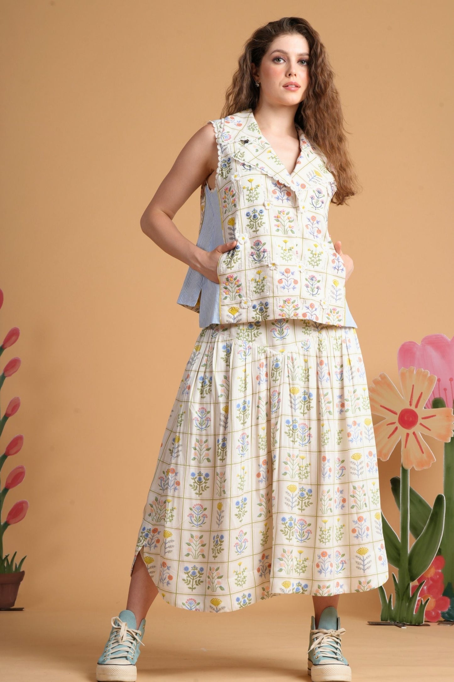 Flora Charm Embellished Women'S Jacket And Skirt ( Set Of 2 Pcs)