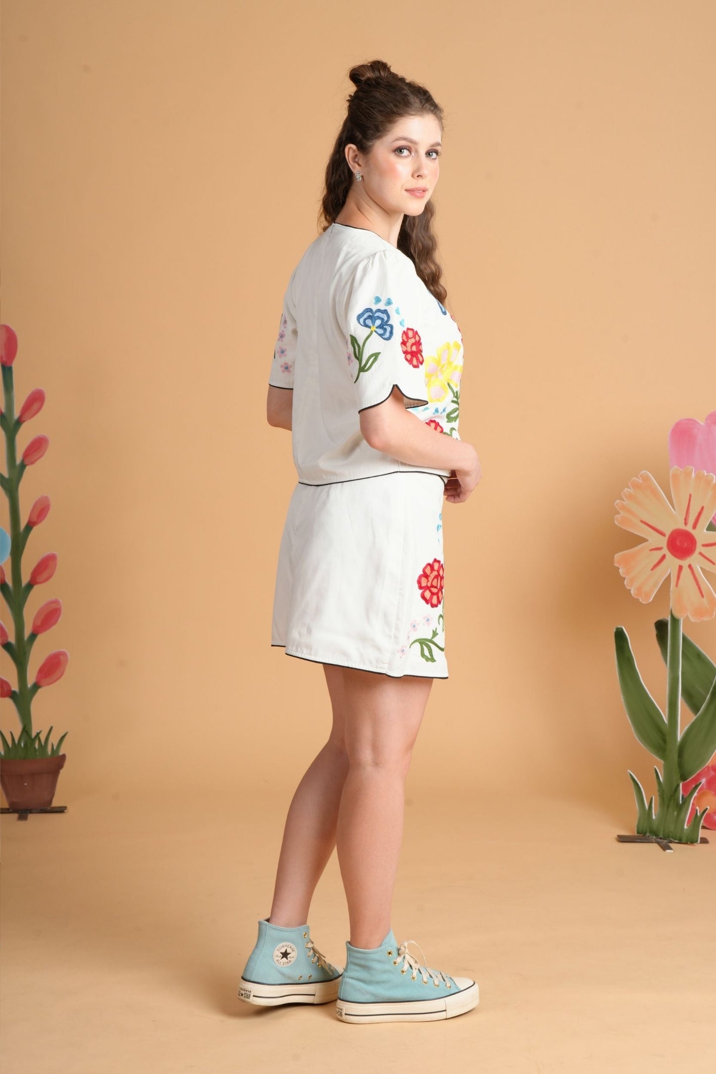 Liora Embroidered Women'S Skirt Top Set  (Set Of 2 Pcs)