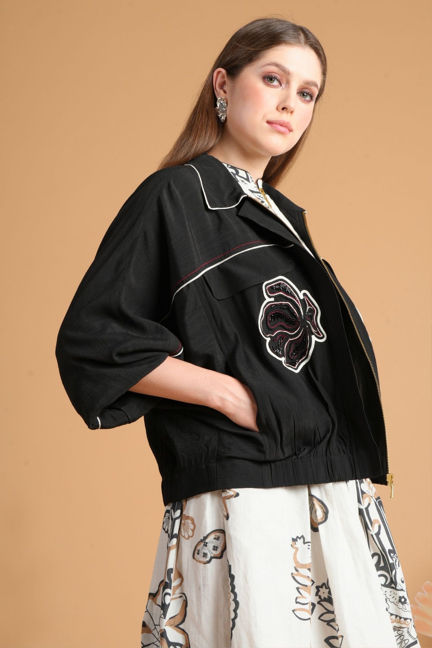 Soraya Embellished Women'S Jacket (1 Pc)