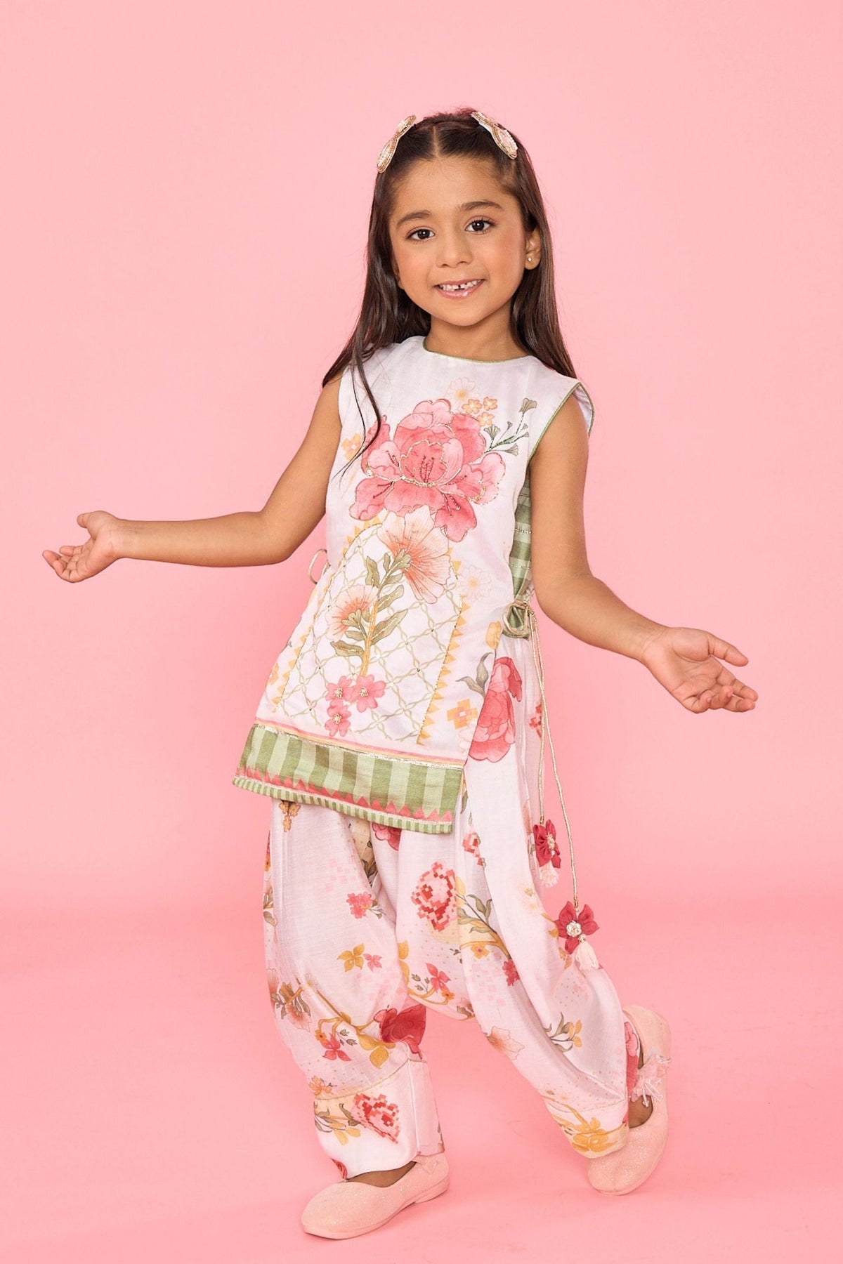 White Makrana Girls Embellished Sleeveless Tunic With Wide Trouser Coord( 2 Pc Set)