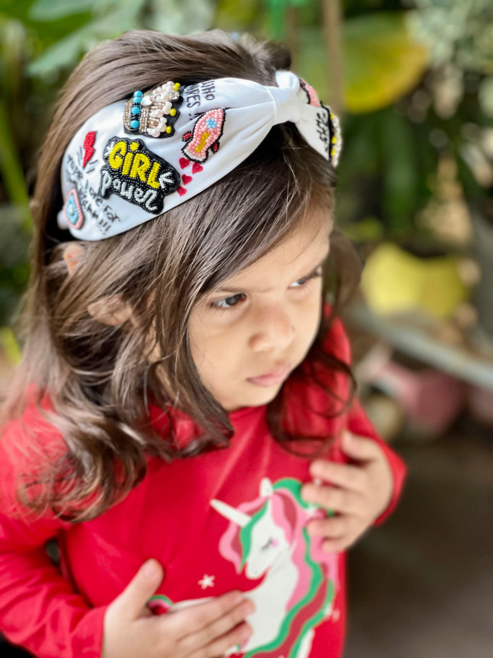 Alba Graffiti White Hand Embroidered Headband/Hairband On Kids- Joey & Pooh