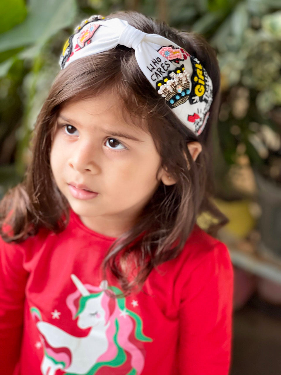 Alba Graffiti White Hand Embroidered Headband/Hairband On Kids- Joey & Pooh