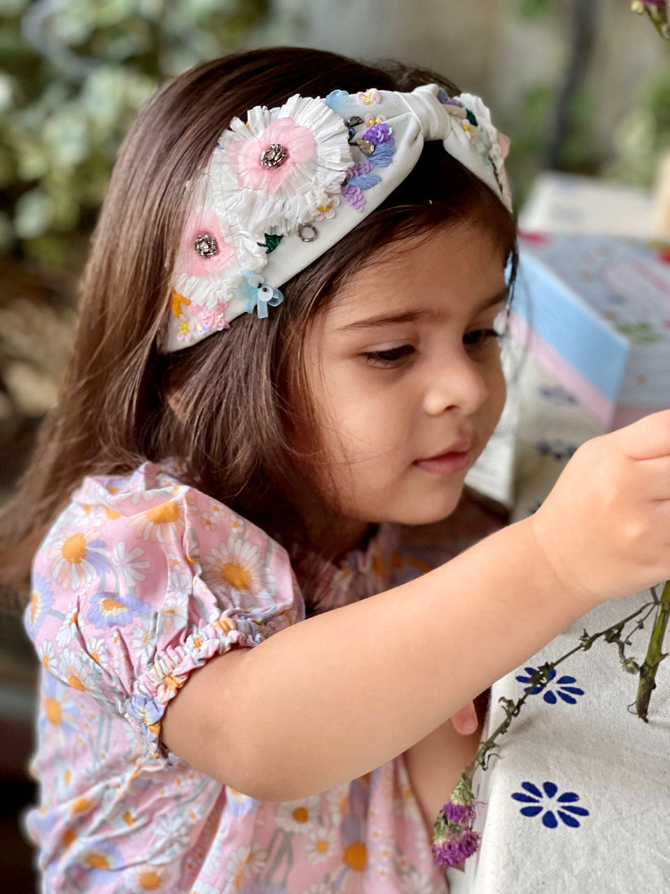 Daphne Hand Embroidered Kids Headband/Hairband - Joey & Pooh